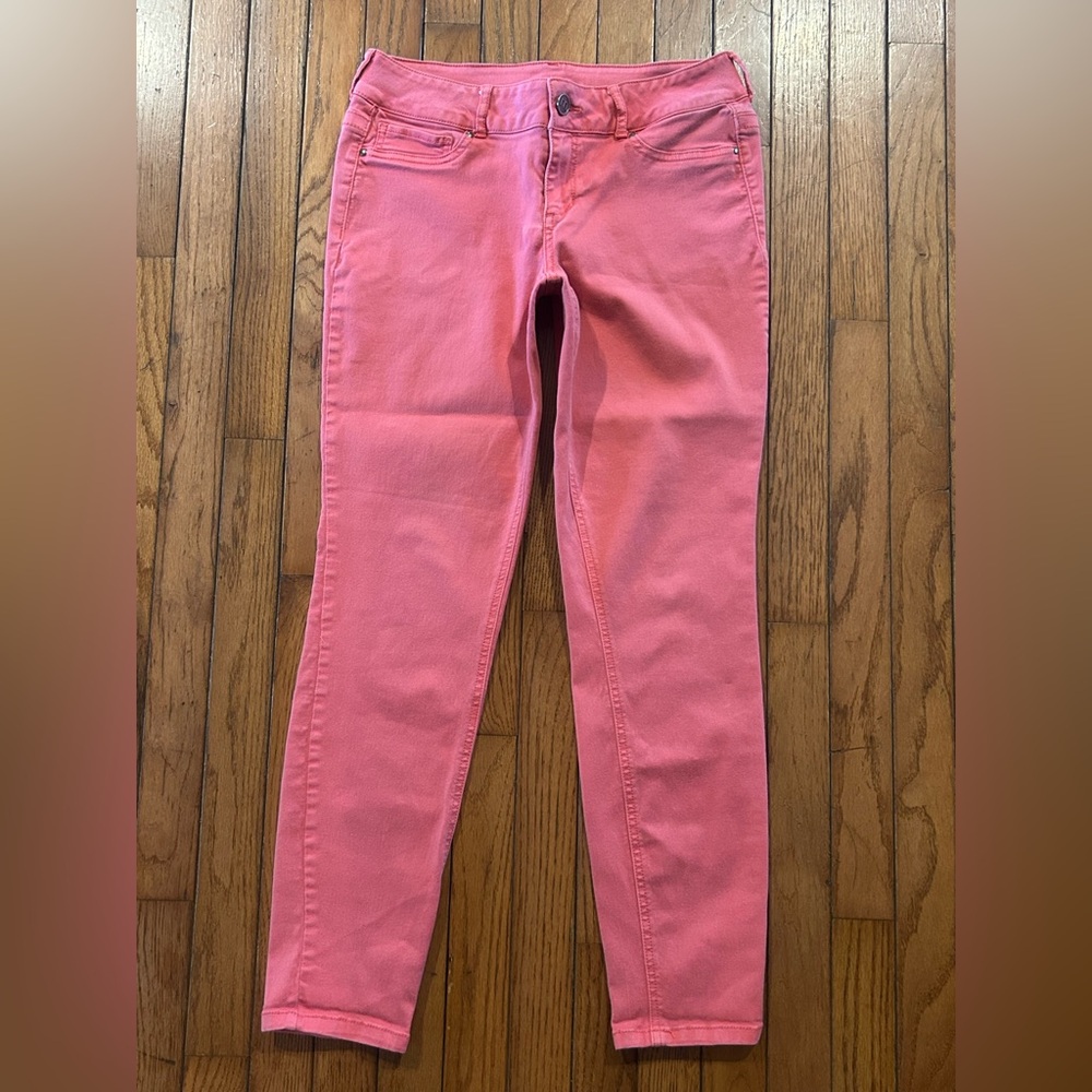 Women's Maurices Size Medium Cropped/Ankle Pants